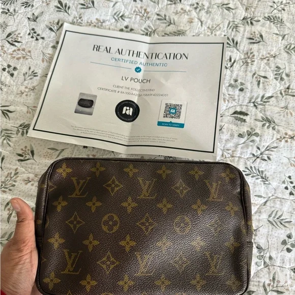 Louis Vuitton Monogram Trousse Toiletry Pouch - Picture 2 of 14